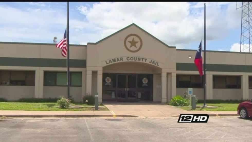 Authorities warn of recent car burglaries in Lamar County