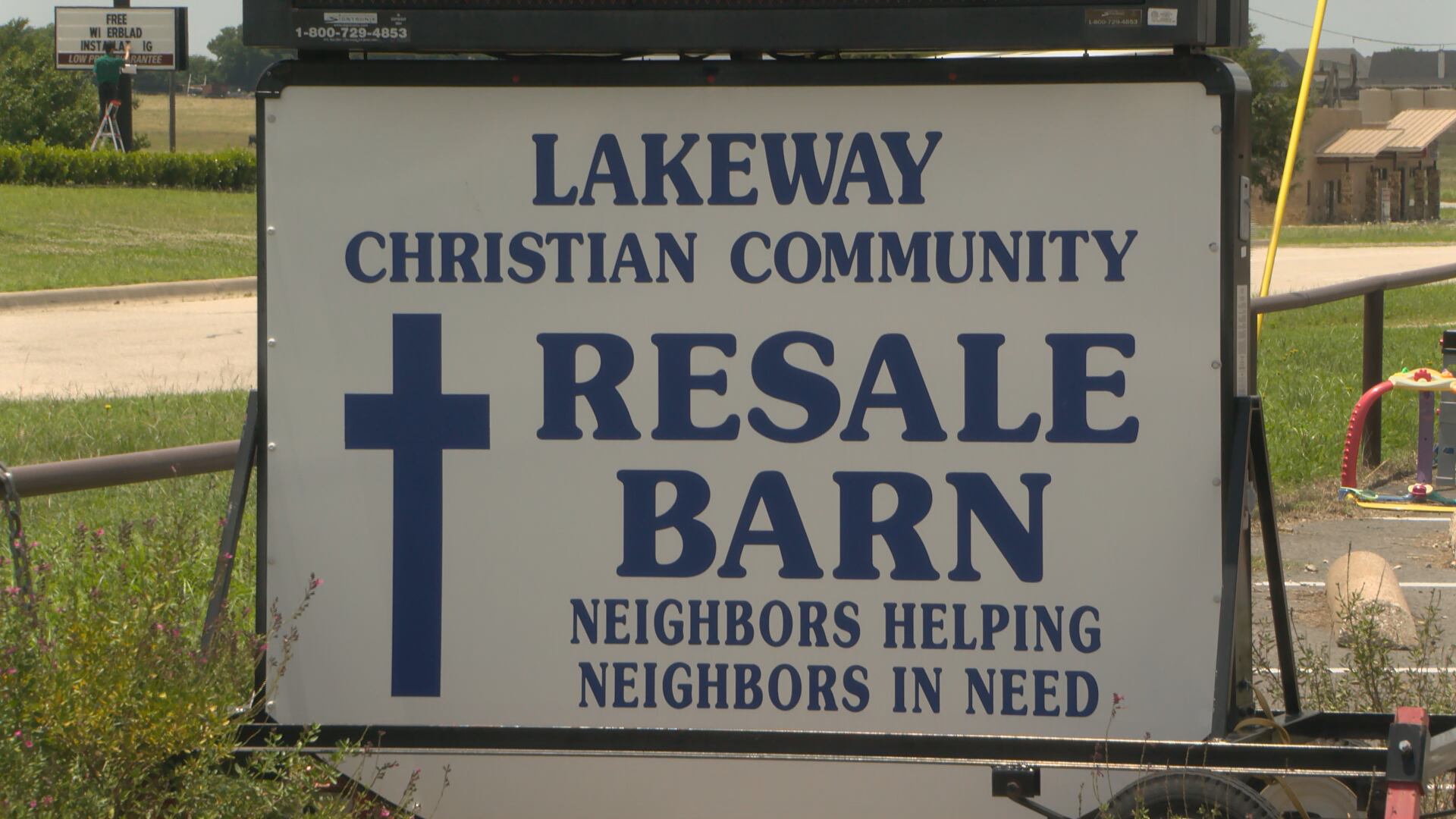 Pottsboro Re-sale store collecting donations to fund burial expenses for children who died in Valley View tornado - Vimarsana News